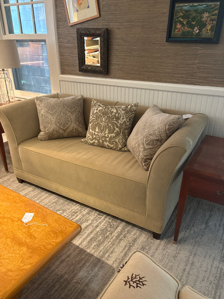 Love seat