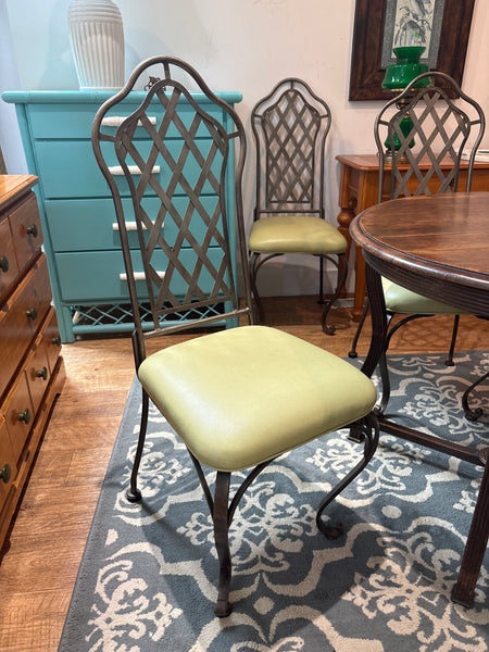 Set of 6 dining chairs